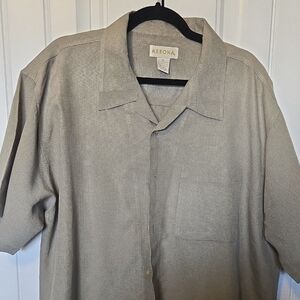 Merona Light Tan Button-Up Shirt Short Sleeve XL